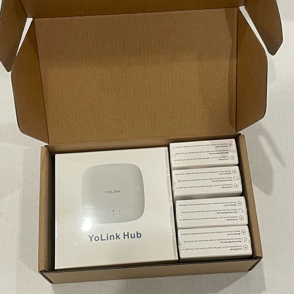 YoLink Water Leak Damage System with Hub NEW - Picture 3 of 9